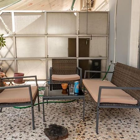 Saffron Apartment In Central Athen Eksteriør billede