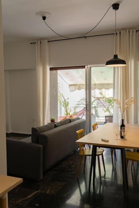 Saffron Apartment In Central Athen Eksteriør billede